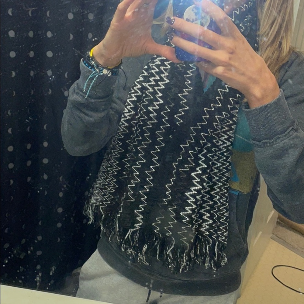 Missoni Scarf - Picture 7 of 7